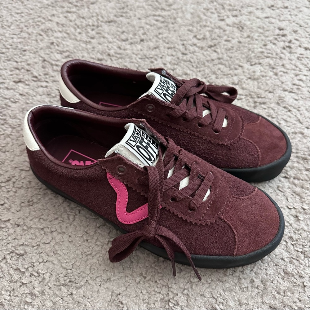 Vans Sport Low Shoe Suede Burgundy Pink Womens